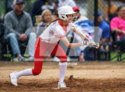 Thumbnail 3 in Parkview Baptist vs Brusly (Alexander Park) photogallery.