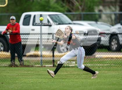 Thumbnail 1 in Parkview Baptist vs Brusly (Alexander Park) photogallery.