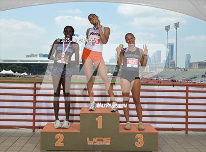 Thumbnail 2 in UIL 4A Track and Field State Finals (Awards) photogallery.