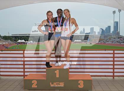 Thumbnail 3 in UIL 4A Track and Field State Finals (Awards) photogallery.