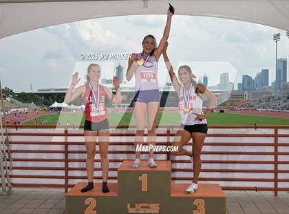 Thumbnail 1 in UIL 4A Track and Field State Finals (Awards) photogallery.