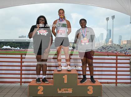 Thumbnail 1 in UIL 4A Track and Field State Finals (Awards) photogallery.