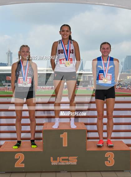 Thumbnail 1 in UIL 4A Track and Field State Finals (Awards) photogallery.