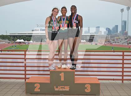 Thumbnail 1 in UIL 4A Track and Field State Finals (Awards) photogallery.