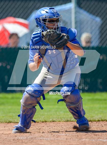 Thumbnail 1 in Kellis vs. Chandler (Coach Bob Invitational)  photogallery.