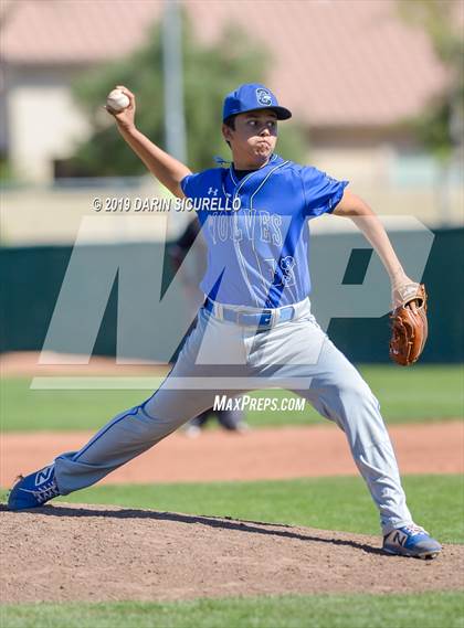 Thumbnail 1 in Kellis vs. Chandler (Coach Bob Invitational)  photogallery.