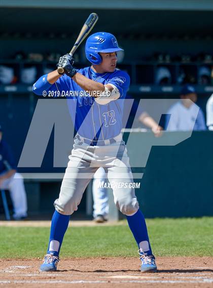Thumbnail 1 in Kellis vs. Chandler (Coach Bob Invitational)  photogallery.