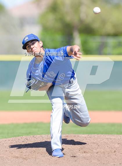 Thumbnail 3 in Kellis vs. Chandler (Coach Bob Invitational)  photogallery.