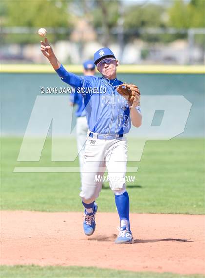 Thumbnail 1 in Kellis vs. Chandler (Coach Bob Invitational)  photogallery.