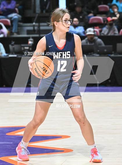 Thumbnail 2 in Page vs. American Leadership Academy - West Foothills (AIA 3A Quarterfinal) photogallery.