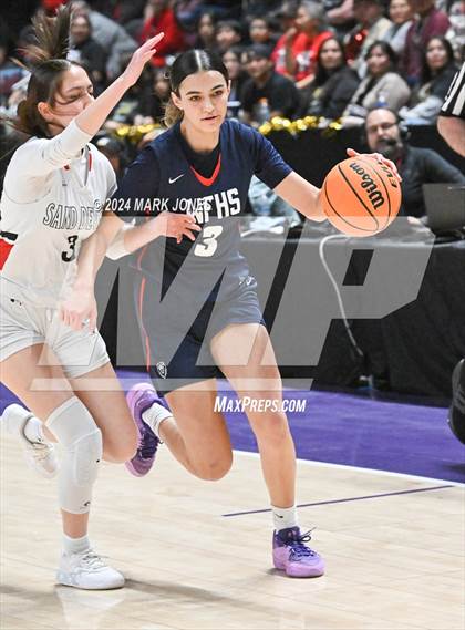 Thumbnail 3 in Page vs. American Leadership Academy - West Foothills (AIA 3A Quarterfinal) photogallery.