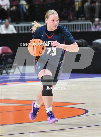Thumbnail 3 in Page vs. American Leadership Academy - West Foothills (AIA 3A Quarterfinal) photogallery.
