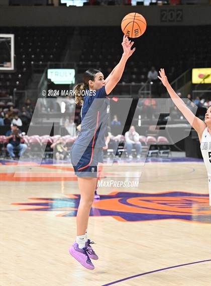 Thumbnail 3 in Page vs. American Leadership Academy - West Foothills (AIA 3A Quarterfinal) photogallery.