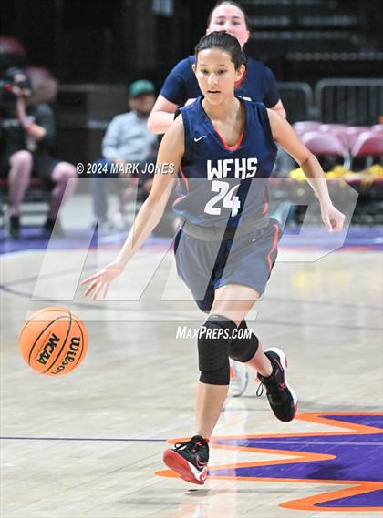 Thumbnail 2 in Page vs. American Leadership Academy - West Foothills (AIA 3A Quarterfinal) photogallery.