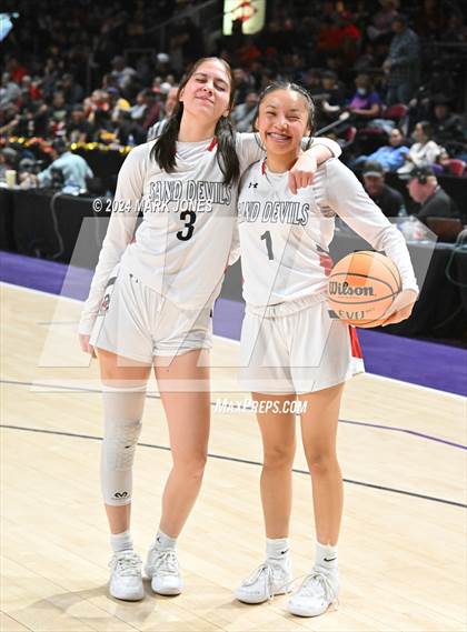 Thumbnail 1 in Page vs. American Leadership Academy - West Foothills (AIA 3A Quarterfinal) photogallery.