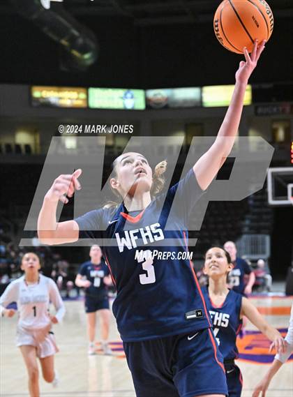 Thumbnail 2 in Page vs. American Leadership Academy - West Foothills (AIA 3A Quarterfinal) photogallery.