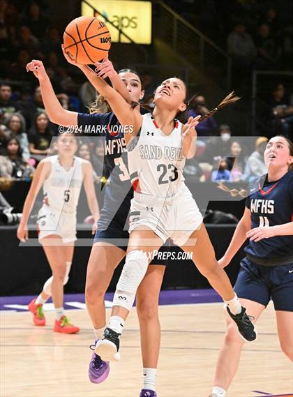Thumbnail 3 in Page vs. American Leadership Academy - West Foothills (AIA 3A Quarterfinal) photogallery.