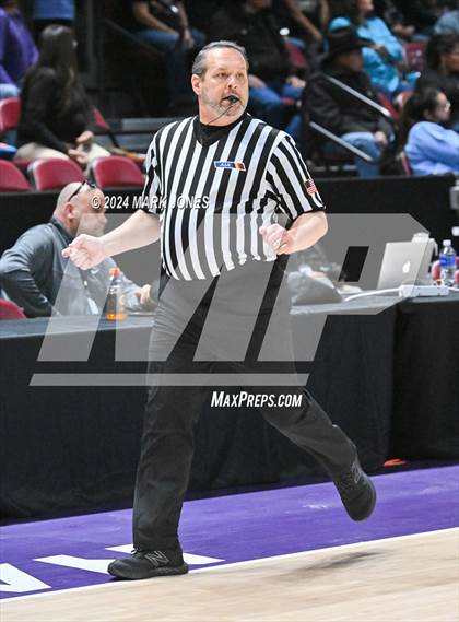 Thumbnail 1 in Page vs. American Leadership Academy - West Foothills (AIA 3A Quarterfinal) photogallery.