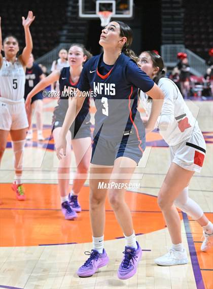 Thumbnail 2 in Page vs. American Leadership Academy - West Foothills (AIA 3A Quarterfinal) photogallery.