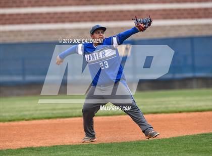 Thumbnail 3 in Burbank vs Lanier [Sidney] photogallery.