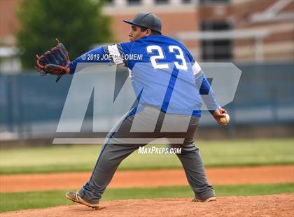 Thumbnail 2 in Burbank vs Lanier [Sidney] photogallery.