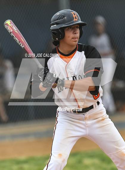 Thumbnail 3 in Burbank vs Lanier [Sidney] photogallery.