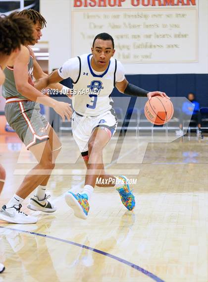 Thumbnail 3 in Mater Lakes Academy vs Bishop O'Connell (Tarkanian Classic) photogallery.