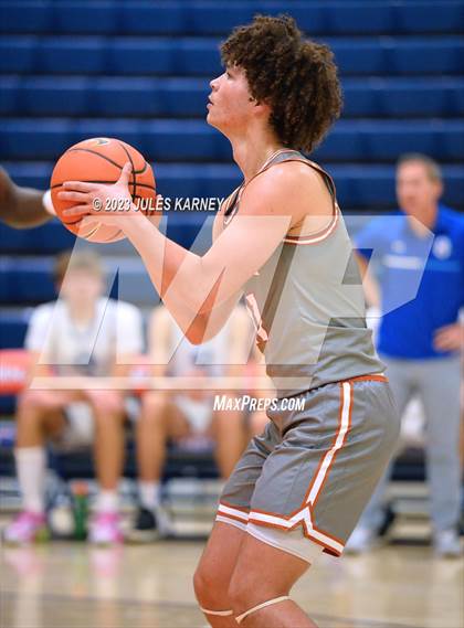 Thumbnail 1 in Mater Lakes Academy vs Bishop O'Connell (Tarkanian Classic) photogallery.