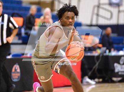 Thumbnail 1 in Mater Lakes Academy vs Bishop O'Connell (Tarkanian Classic) photogallery.