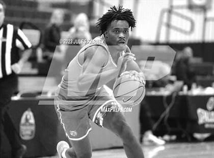 Thumbnail 3 in Mater Lakes Academy vs Bishop O'Connell (Tarkanian Classic) photogallery.