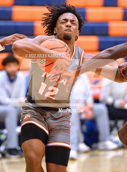 Thumbnail 2 in Mater Lakes Academy vs Bishop O'Connell (Tarkanian Classic) photogallery.