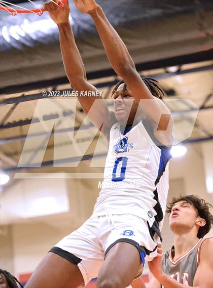 Thumbnail 2 in Mater Lakes Academy vs Bishop O'Connell (Tarkanian Classic) photogallery.