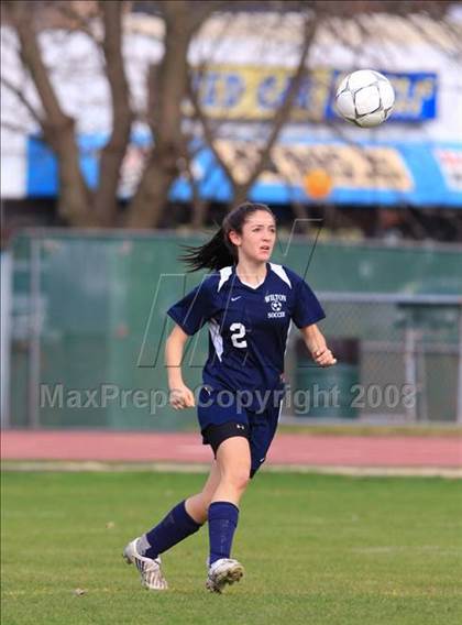 Thumbnail 3 in Wilton vs Barlow (CIAC  Class L Final) photogallery.