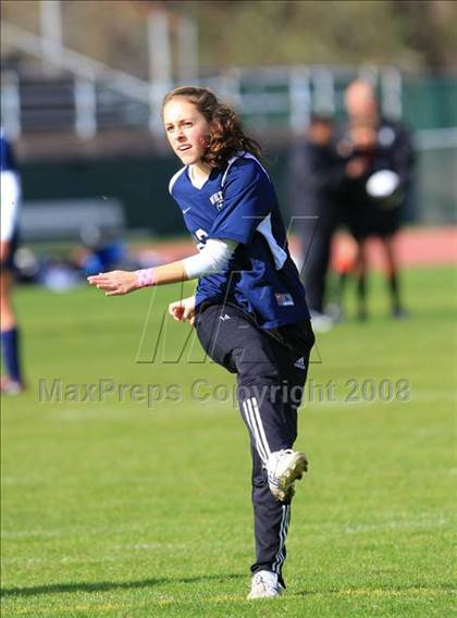 Thumbnail 3 in Wilton vs Barlow (CIAC  Class L Final) photogallery.