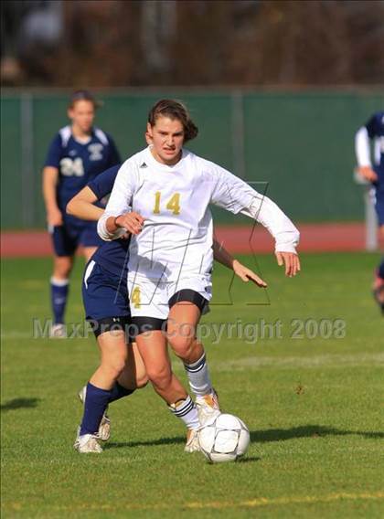 Thumbnail 2 in Wilton vs Barlow (CIAC  Class L Final) photogallery.