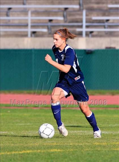 Thumbnail 3 in Wilton vs Barlow (CIAC  Class L Final) photogallery.