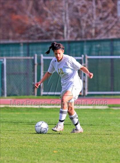 Thumbnail 3 in Wilton vs Barlow (CIAC  Class L Final) photogallery.