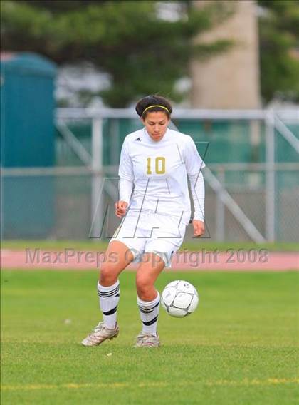 Thumbnail 1 in Wilton vs Barlow (CIAC  Class L Final) photogallery.