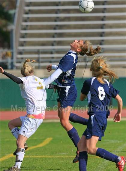 Thumbnail 1 in Wilton vs Barlow (CIAC  Class L Final) photogallery.