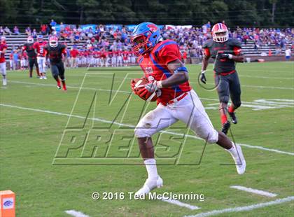 Thumbnail 3 in McClellan vs. Parish Episcopal (Arkansas Kickoff Classic) photogallery.