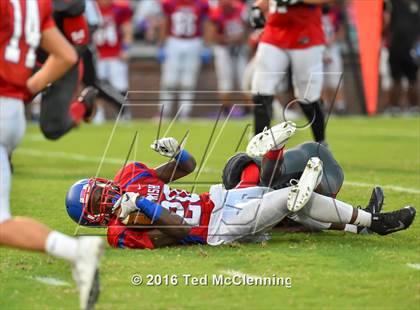 Thumbnail 2 in McClellan vs. Parish Episcopal (Arkansas Kickoff Classic) photogallery.