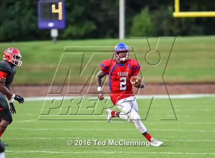 Thumbnail 3 in McClellan vs. Parish Episcopal (Arkansas Kickoff Classic) photogallery.