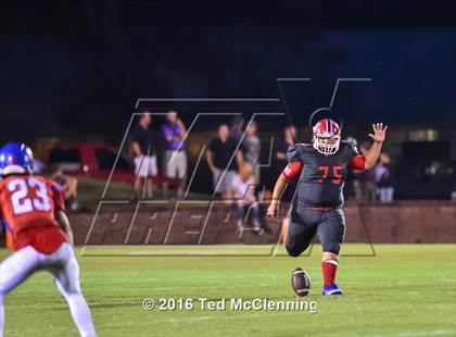 Thumbnail 2 in McClellan vs. Parish Episcopal (Arkansas Kickoff Classic) photogallery.