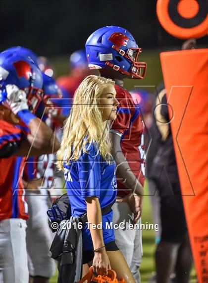 Thumbnail 2 in McClellan vs. Parish Episcopal (Arkansas Kickoff Classic) photogallery.