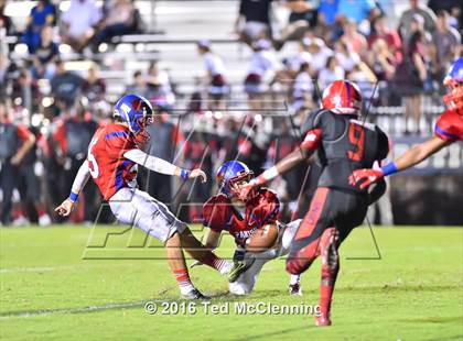 Thumbnail 1 in McClellan vs. Parish Episcopal (Arkansas Kickoff Classic) photogallery.