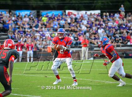 Thumbnail 1 in McClellan vs. Parish Episcopal (Arkansas Kickoff Classic) photogallery.
