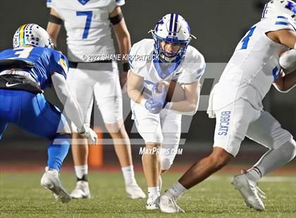 Thumbnail 2 in Krum vs Sunnyvale (Bi District) photogallery.