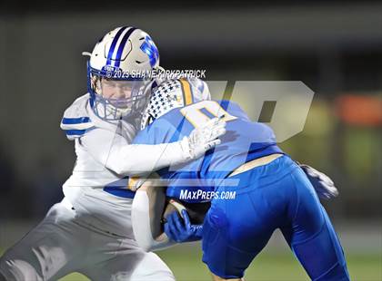 Thumbnail 3 in Krum vs Sunnyvale (Bi District) photogallery.