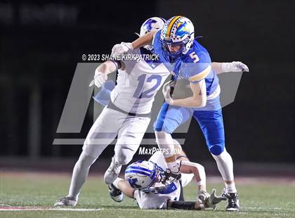Thumbnail 3 in Krum vs Sunnyvale (Bi District) photogallery.