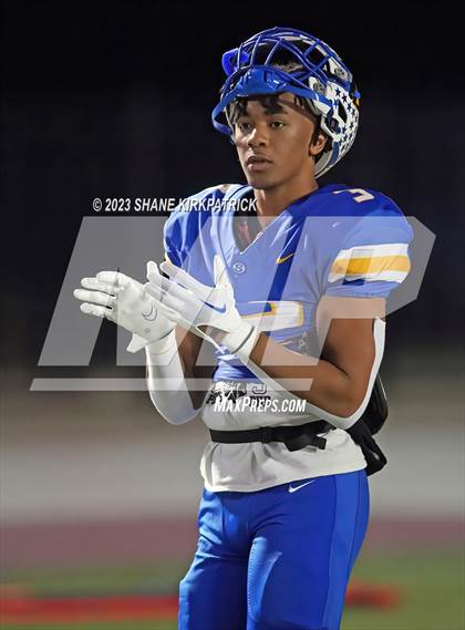 Thumbnail 2 in Krum vs Sunnyvale (Bi District) photogallery.